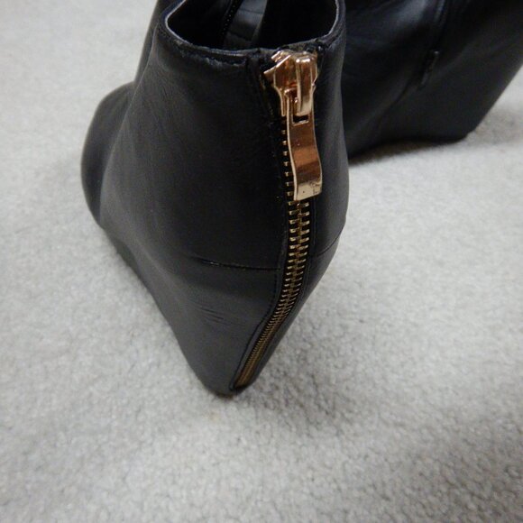 Torrid black peep toe wedges - Picture 3 of 5